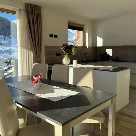 Appartement House New